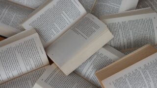 読書に集中できるBGMの選び方とジャンル比較